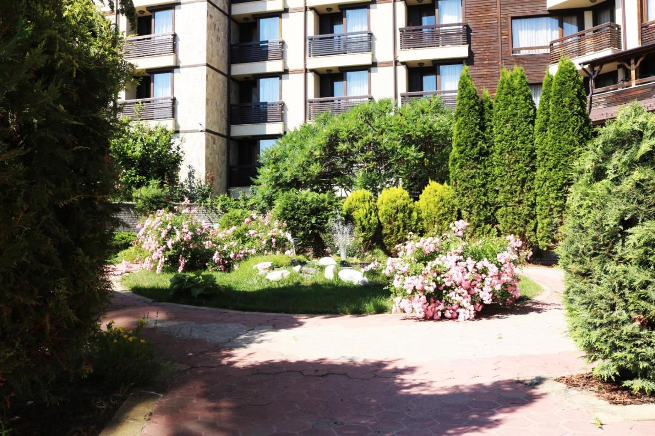 Private Apartments In Alpine Lodge בנסקו מראה חיצוני תמונה