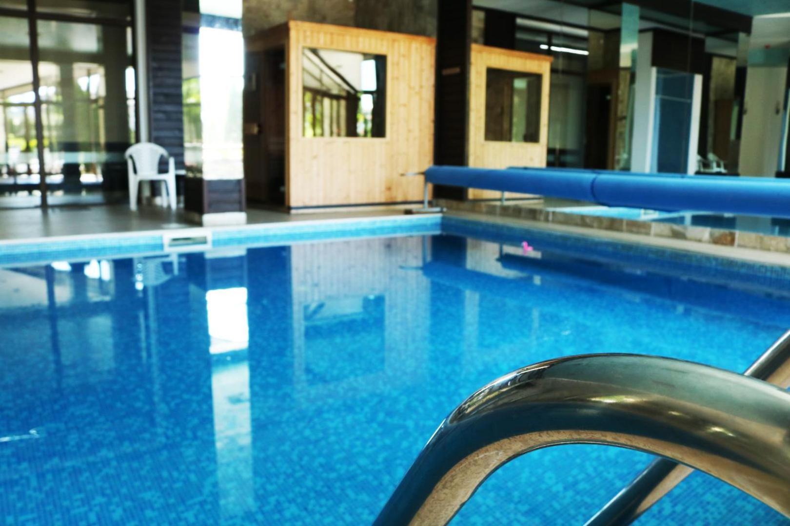 Private Apartments In Alpine Lodge בנסקו מראה חיצוני תמונה